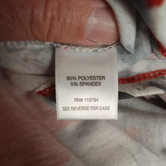 One World Womens 2X Christmas Poinsettia Nutcracker Print V Neck Tunic Top - Picture 8 of 9